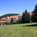 ホテル Waldhotel Berghof Thueringer Wald 4*