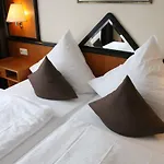 Waldhotel Berghof Thueringer Wald ホテル 4*