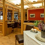 Waldhotel Berghof Thueringer Wald ホテル Luisenthal