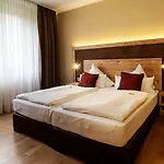 Waldhotel Berghof Thueringer Wald Luisenthal