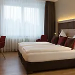 Waldhotel Berghof Thueringer Wald 4* Luisenthal