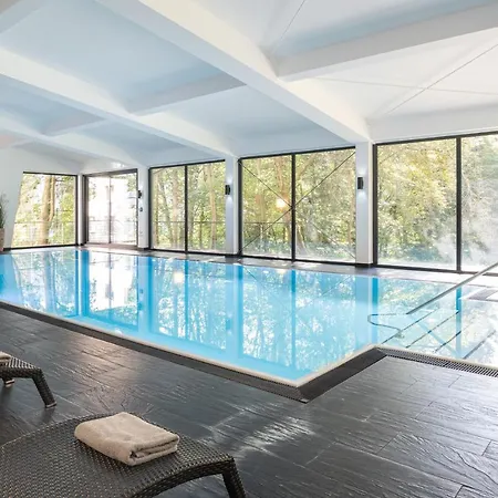 מלון Waldhotel Berghof Thueringer Wald 4*