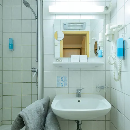 מלון Waldhotel Berghof Thueringer Wald