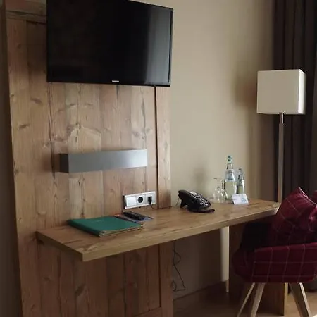 Waldhotel Berghof Thueringer Wald מלון