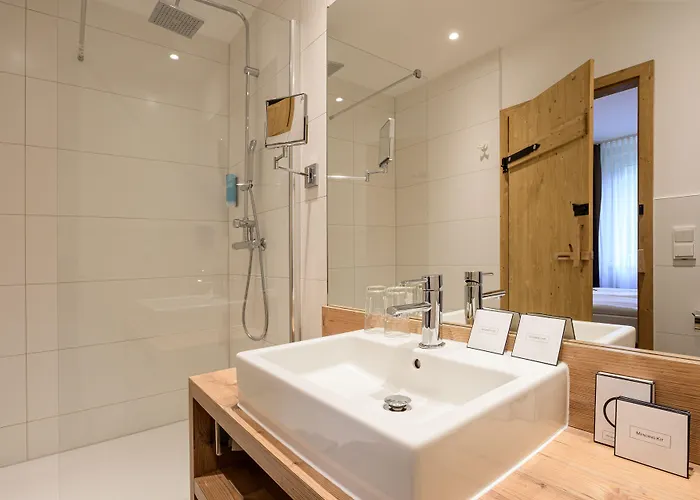 Ξενοδοχείο Waldhotel Berghof Thueringer Wald 4*